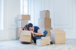 Wardrobe boxes for home shifting